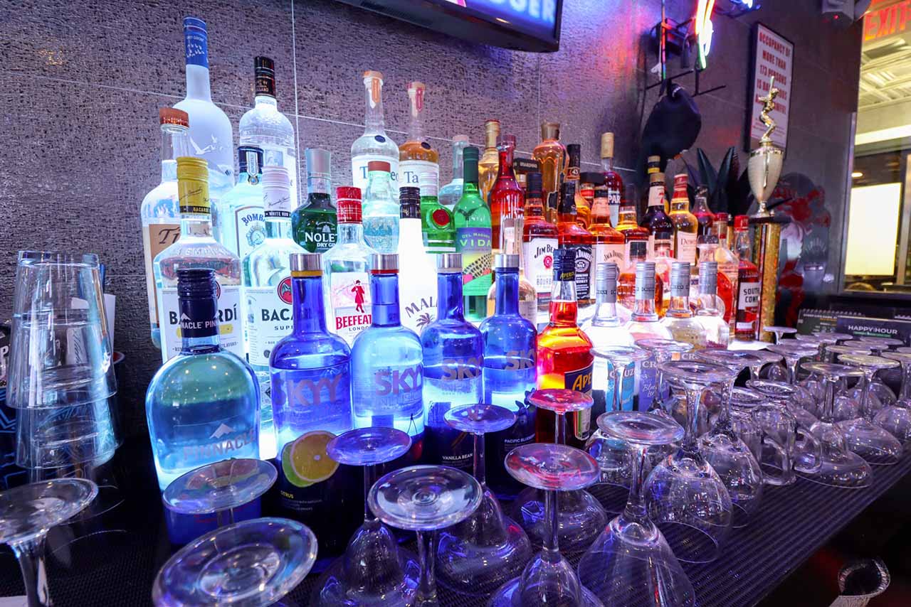 Bar panama city